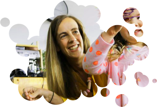 Grand_mother_daughter_at_restaurant